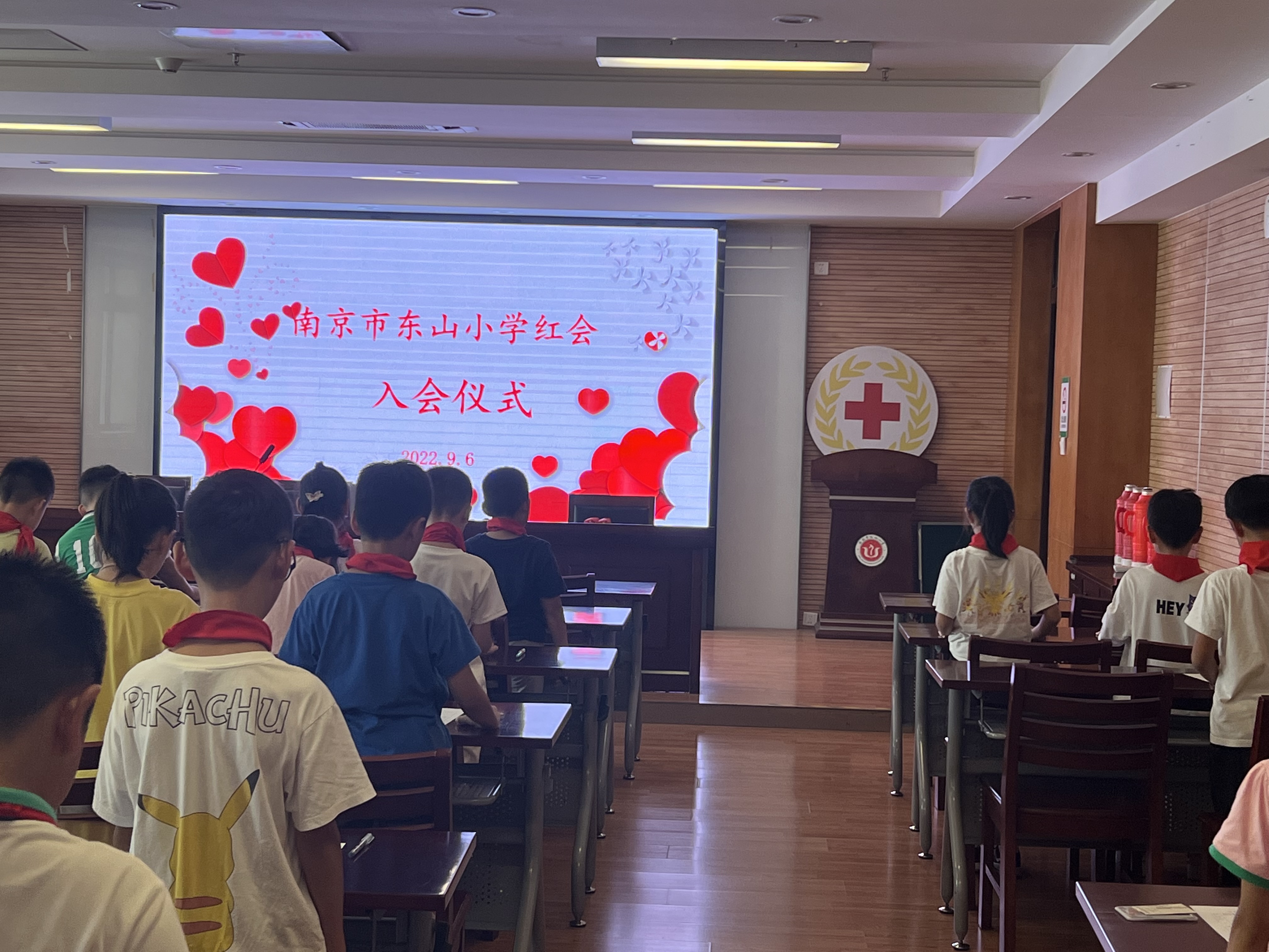南京市东山小学开展世界急救日活动3.JPG