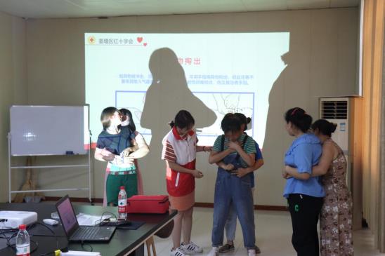 d361bb75c2867c7e6821c7dfe184f9e.jpg