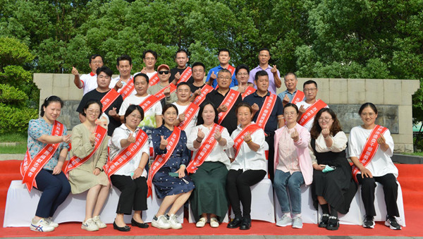 微信图片_20220916175051_副本.jpg