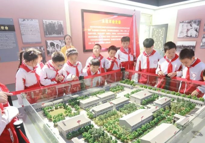 微信图片_20221017111910_副本.jpg