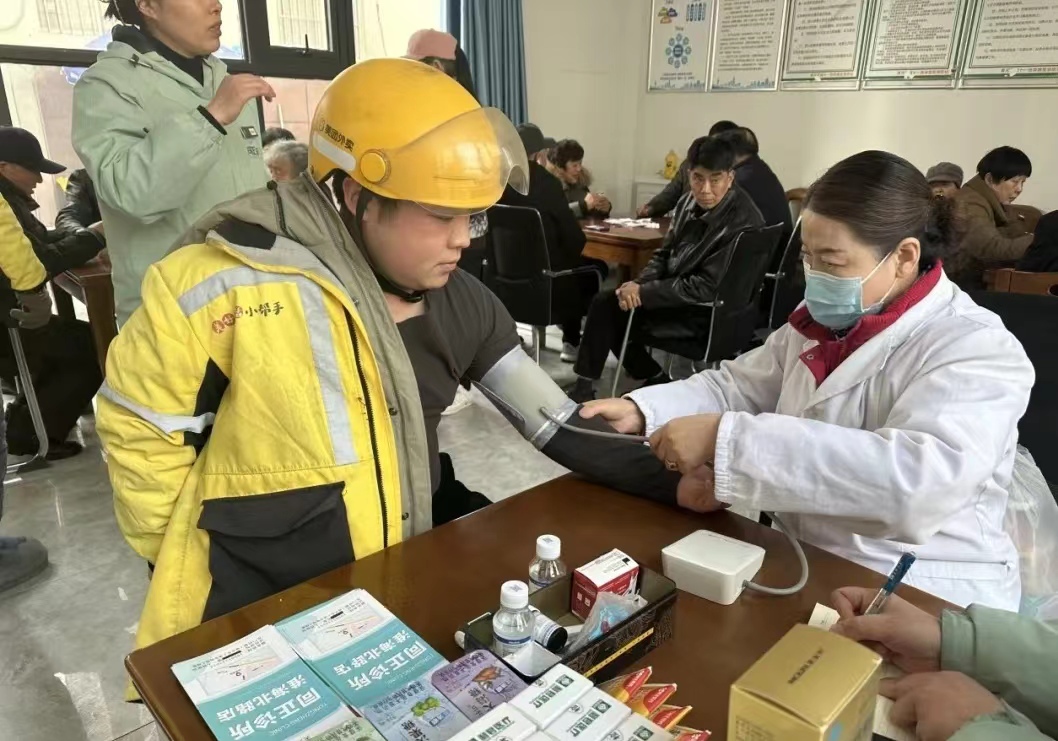 04 同兴社区“暖新”行动2.jpg