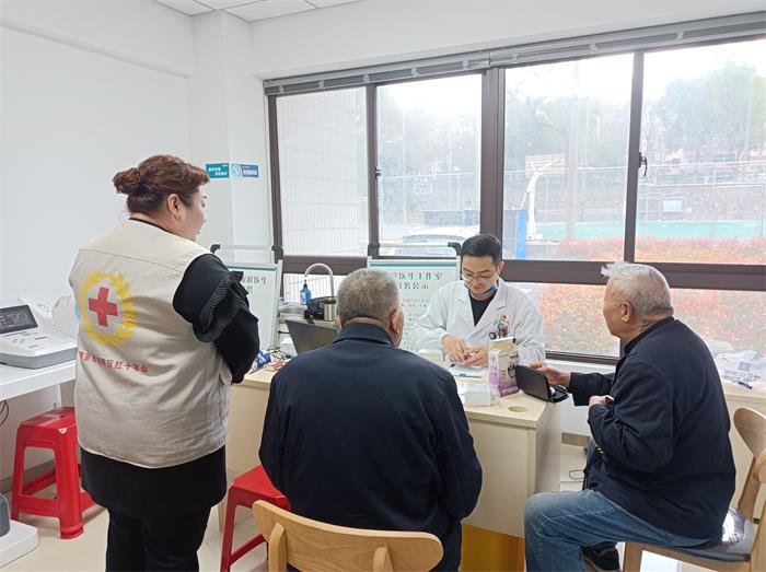 关爱糖友 守护健康.jpg
