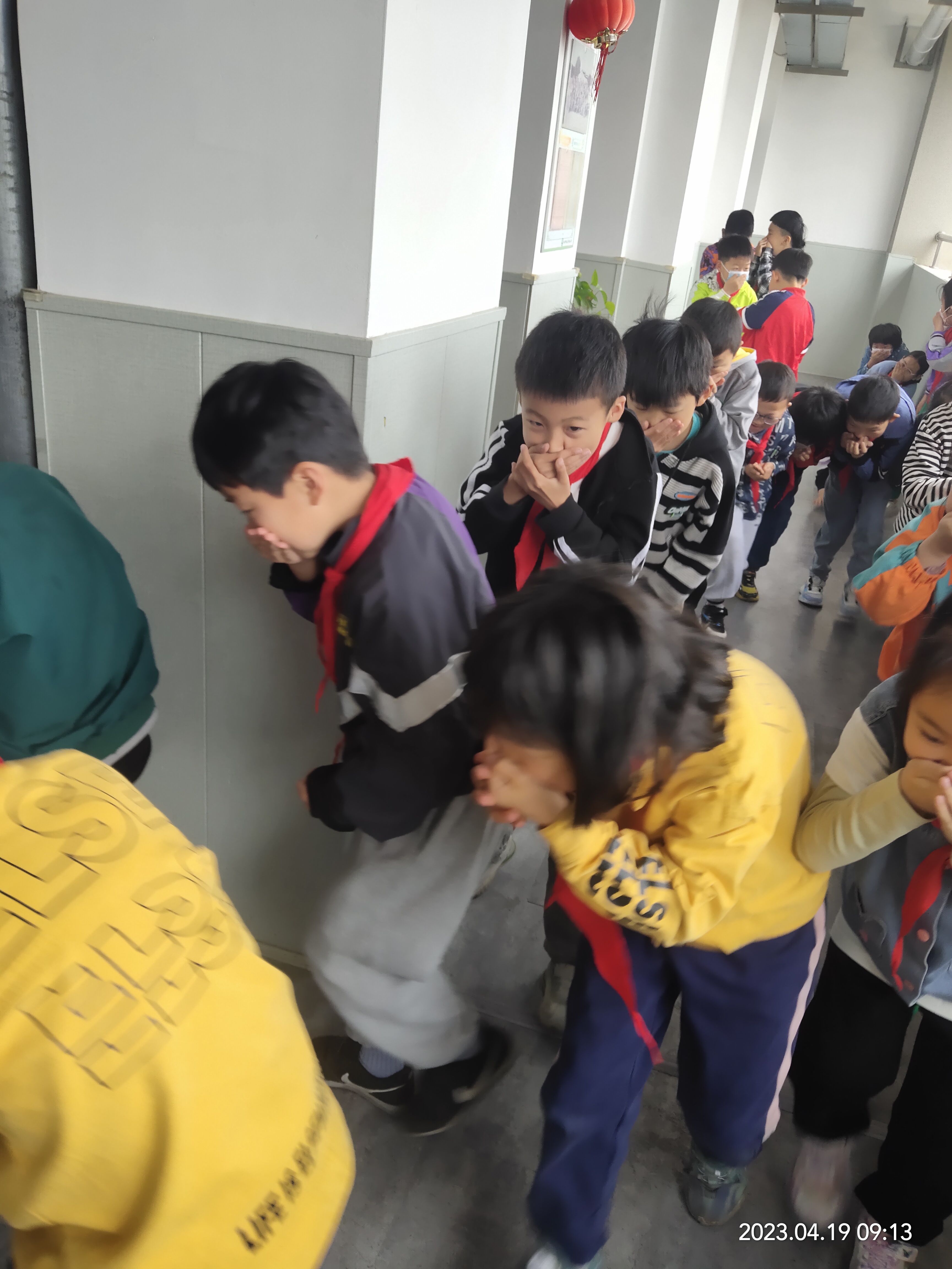 火灾逃生演练1.jpg