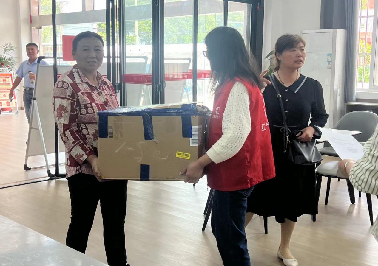 志愿服务活动.jpg