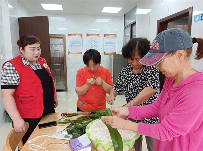 3、栖化新村社区：“我们的节日”·浓情端午 粽香四溢.jpg