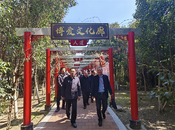 1742495137340464.jpg 潘黃街道紅十字博愛文化主題公園開展調(diào)研.jpg