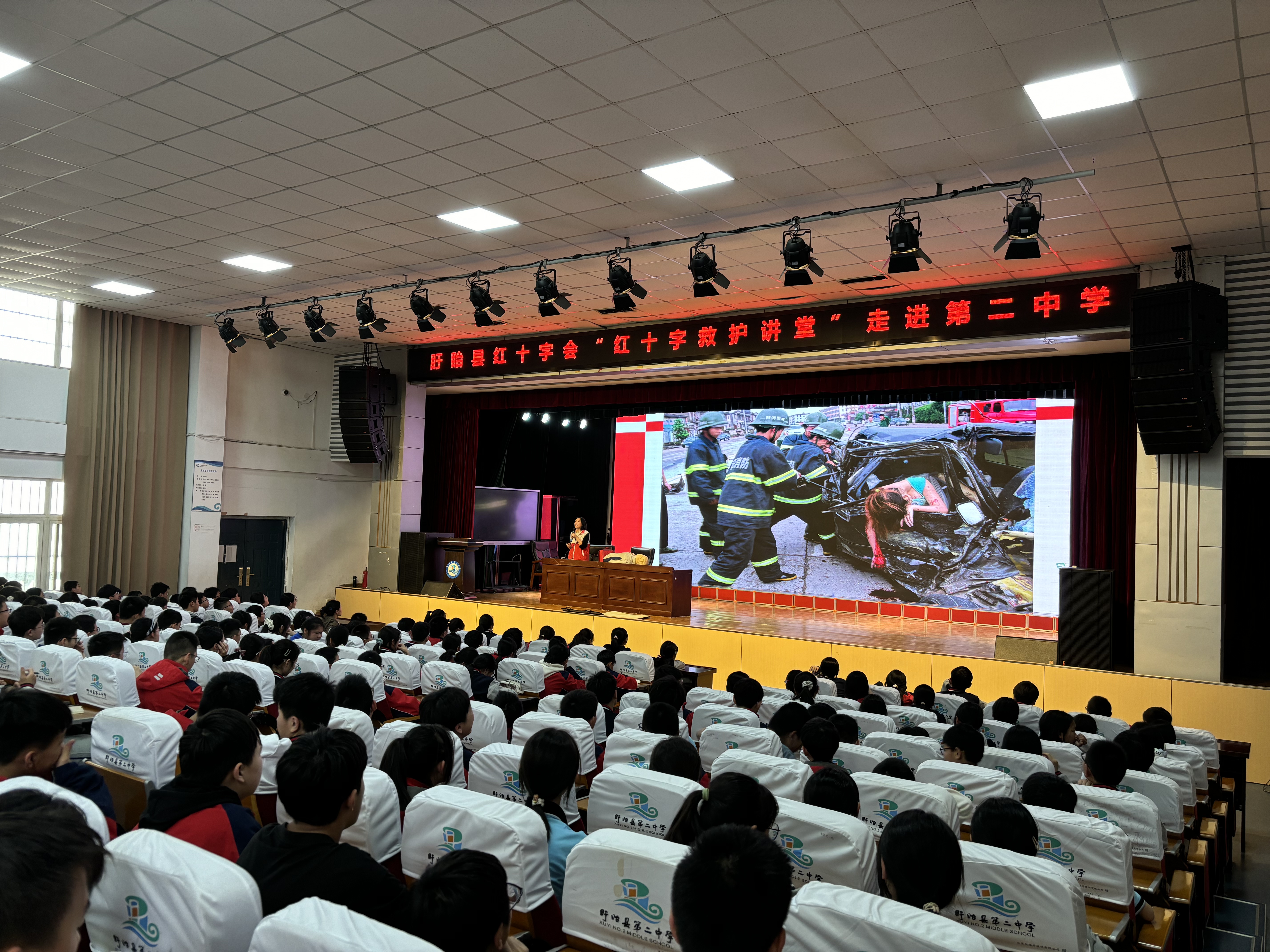 c6f31cd31c3510251cc7a6c8988c8e3.jpg